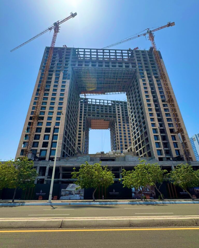 Four Seasons Hotel Jeddah at the Corniche
