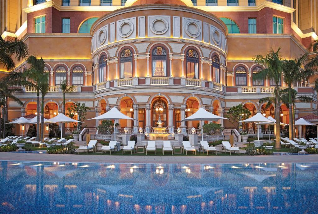 Four Seasons Hotel Macao, Cotai Strip
