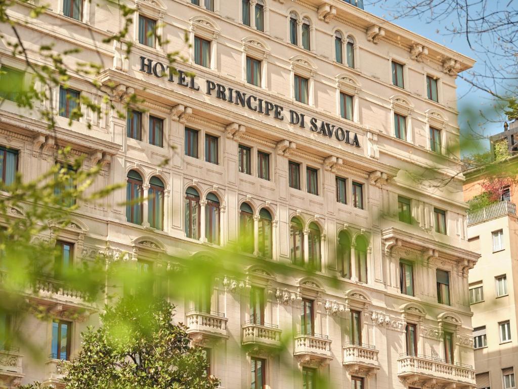 Hotel Principe di Savoia, Milan
