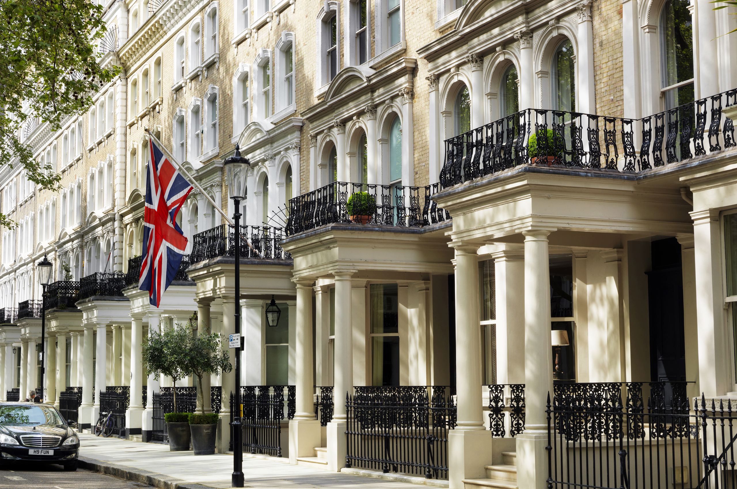 Knightsbridge Hotel