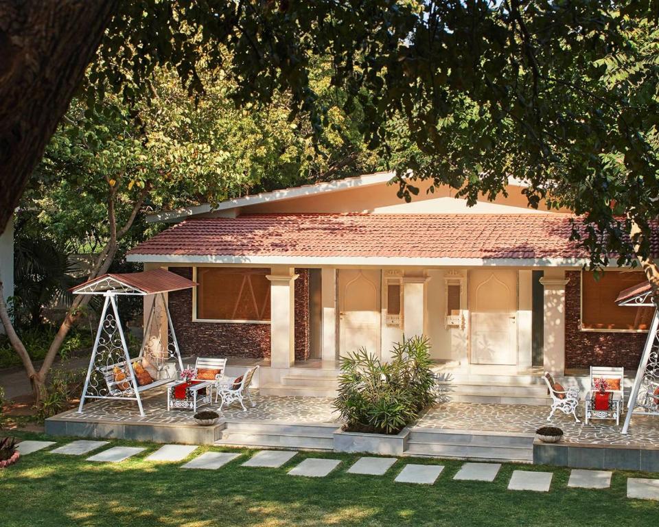 Taj Aravali Resort & Spa, Udaipur