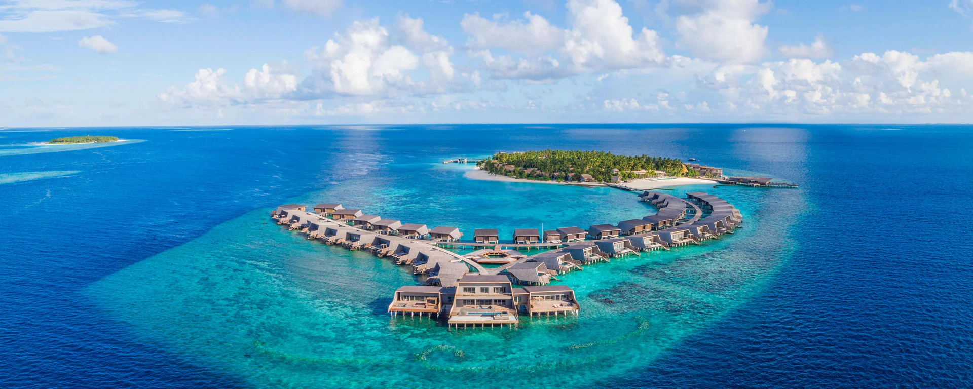 The St. Regis Maldives Vommuli Resort