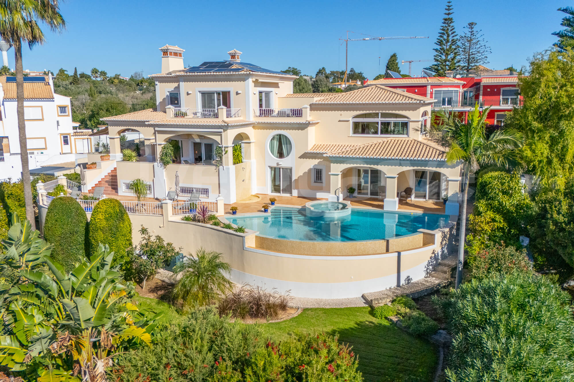Conrad Meia Praia Algarve
