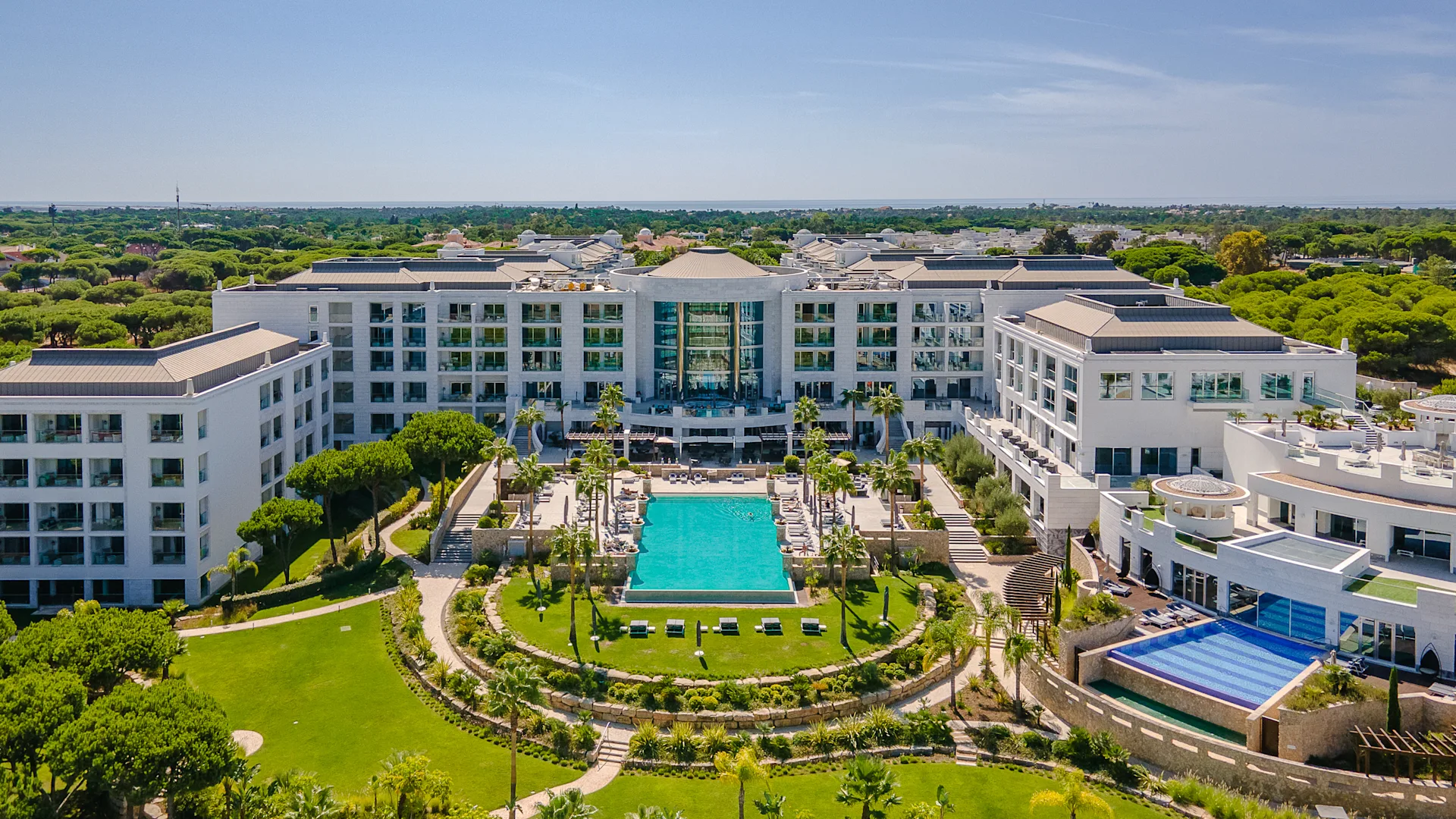 Conrad Meia Praia Algarve