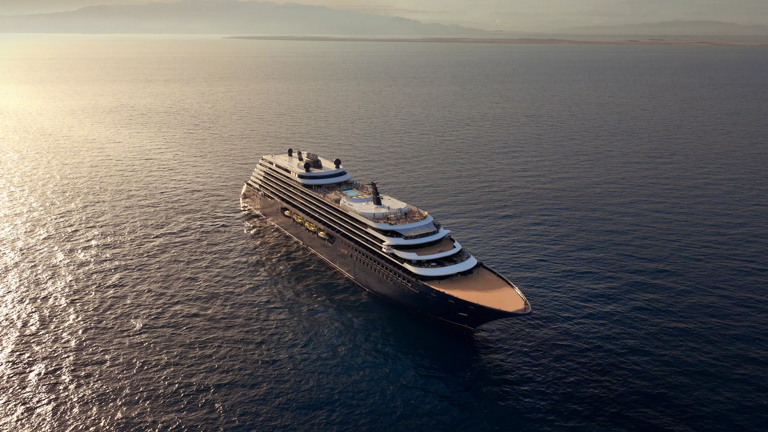 Luminara, The Ritz-Carlton Yacht Collection