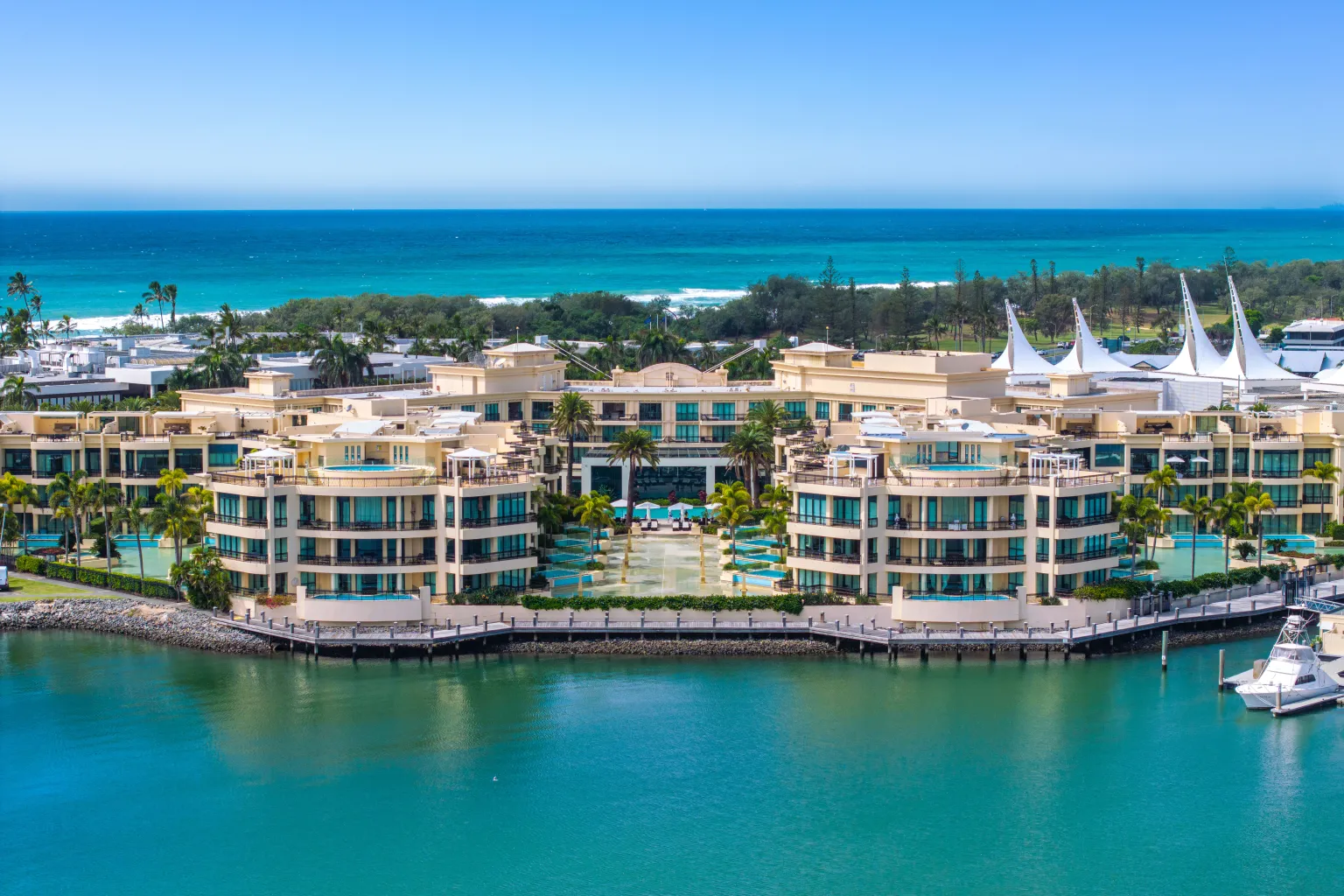 LXR Hotels & Resorts, Southport Spit